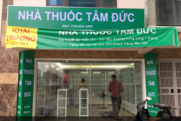 thi-cong-lap-dat-khung-nhom-kinh