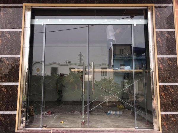 MIẾNG DÁN KÍNH CƯỜNG LỰC BẢO VỆ MÀN HÌNH ĐIỆN THOẠI CHẮC CHẮN